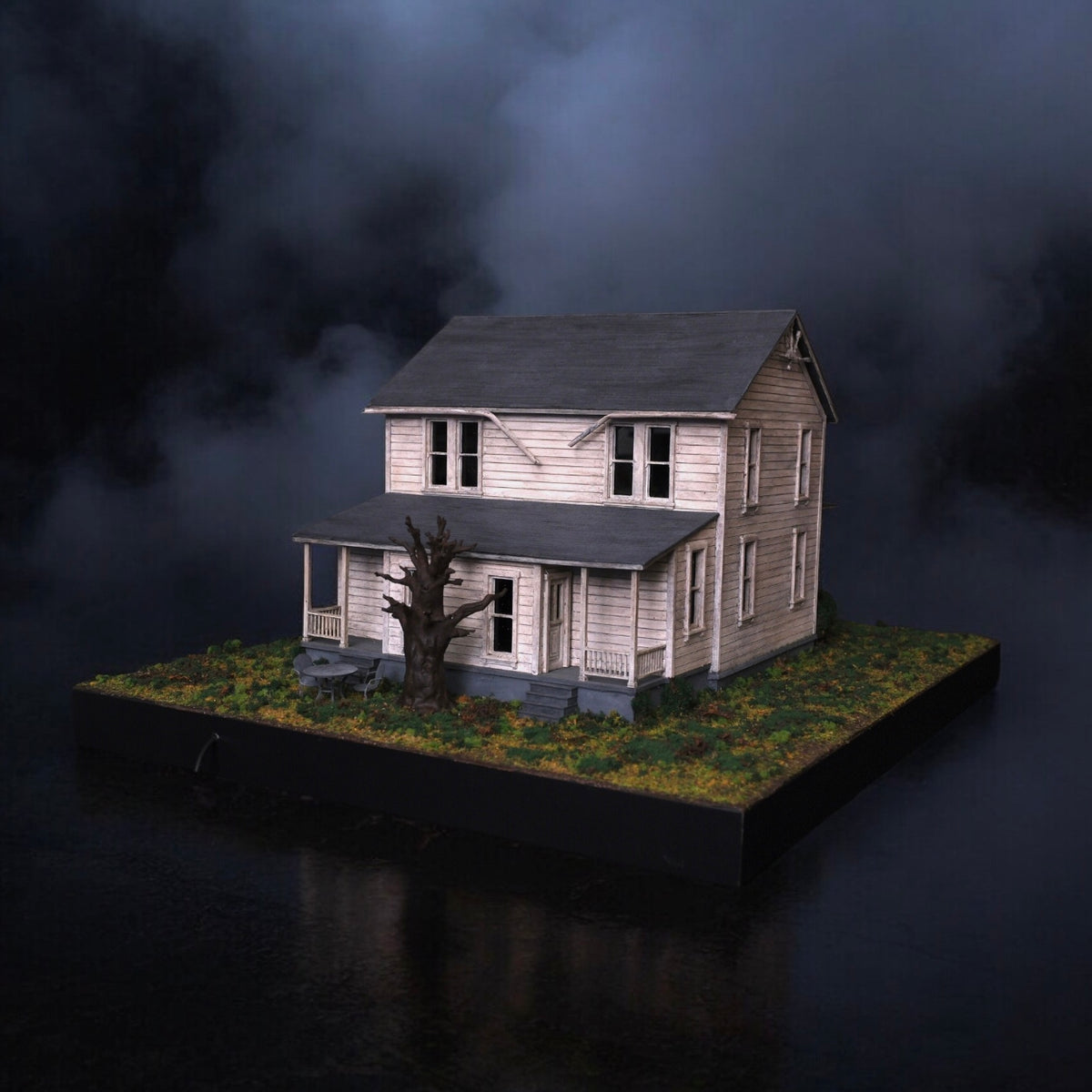 Michael Myers House Diorama Inspired by Halloween Movie